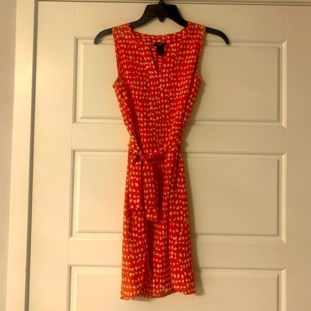 Ann Taylor Petite Sleeveless Dress